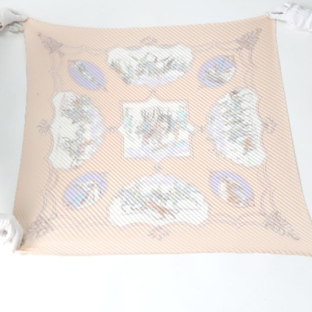 Hermes Beige Pre-Owned Horse Carre Scarf HERMES Pink (Fair) Pattern Pleated