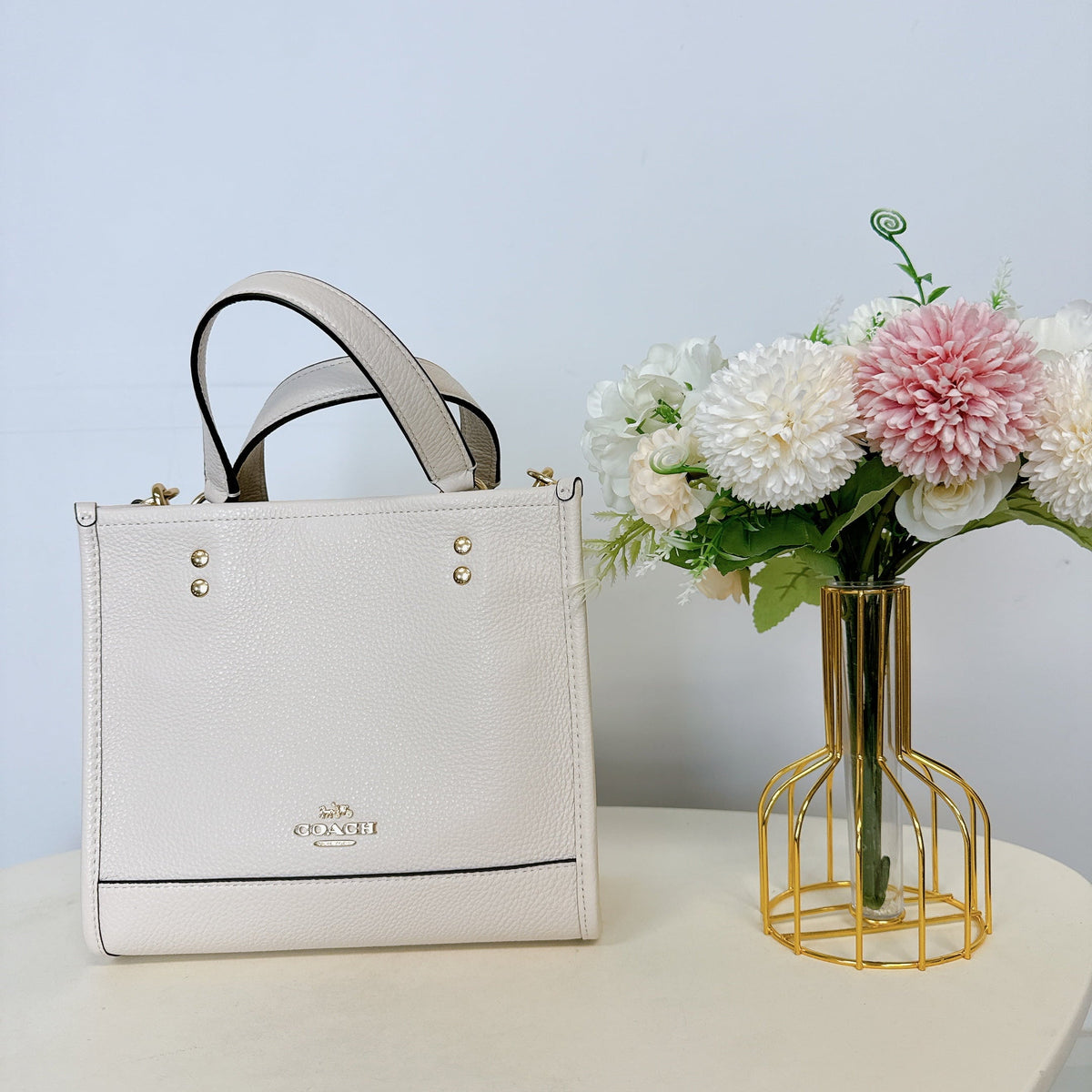 CO971 Chalk Coach Dempsey Tote 22 IN