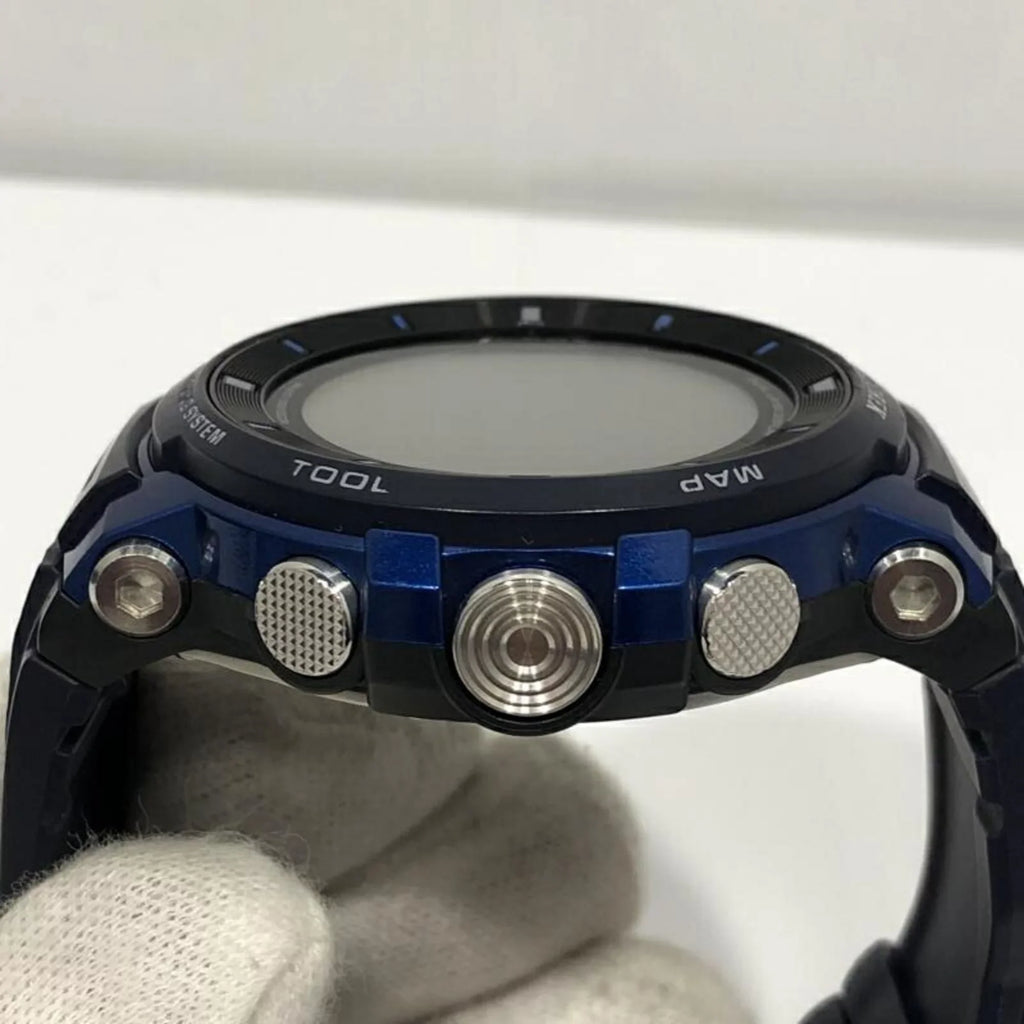 Casio smart box WSD-F30 with Trek Pre-Owned watch (Fair) PROTREK Pro CASIO