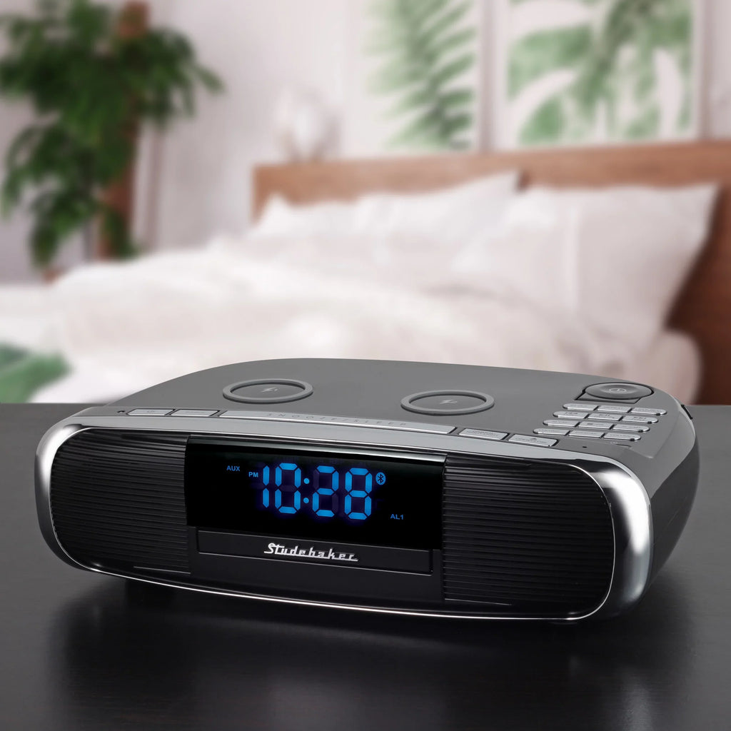 Wireless Radio, Workstaton and Music FM Station HiFi with Studebaker Charging CD, System Qi