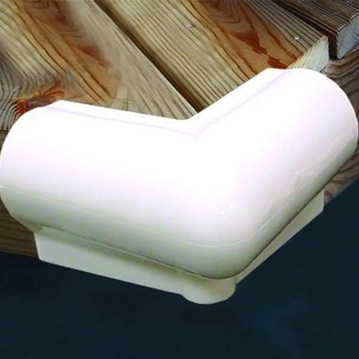 Bumper Vinyl 6" TAYLOR MADE 6" White #703905 x 90º Corner