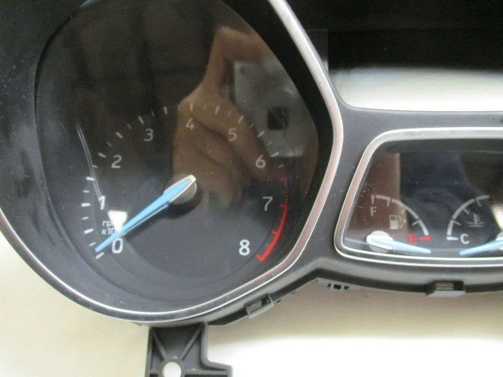 Pre-Owned (Good) LKQ Focus Speedometer Cluster Ford MPH OEM 2018 2017 19K Speedo
