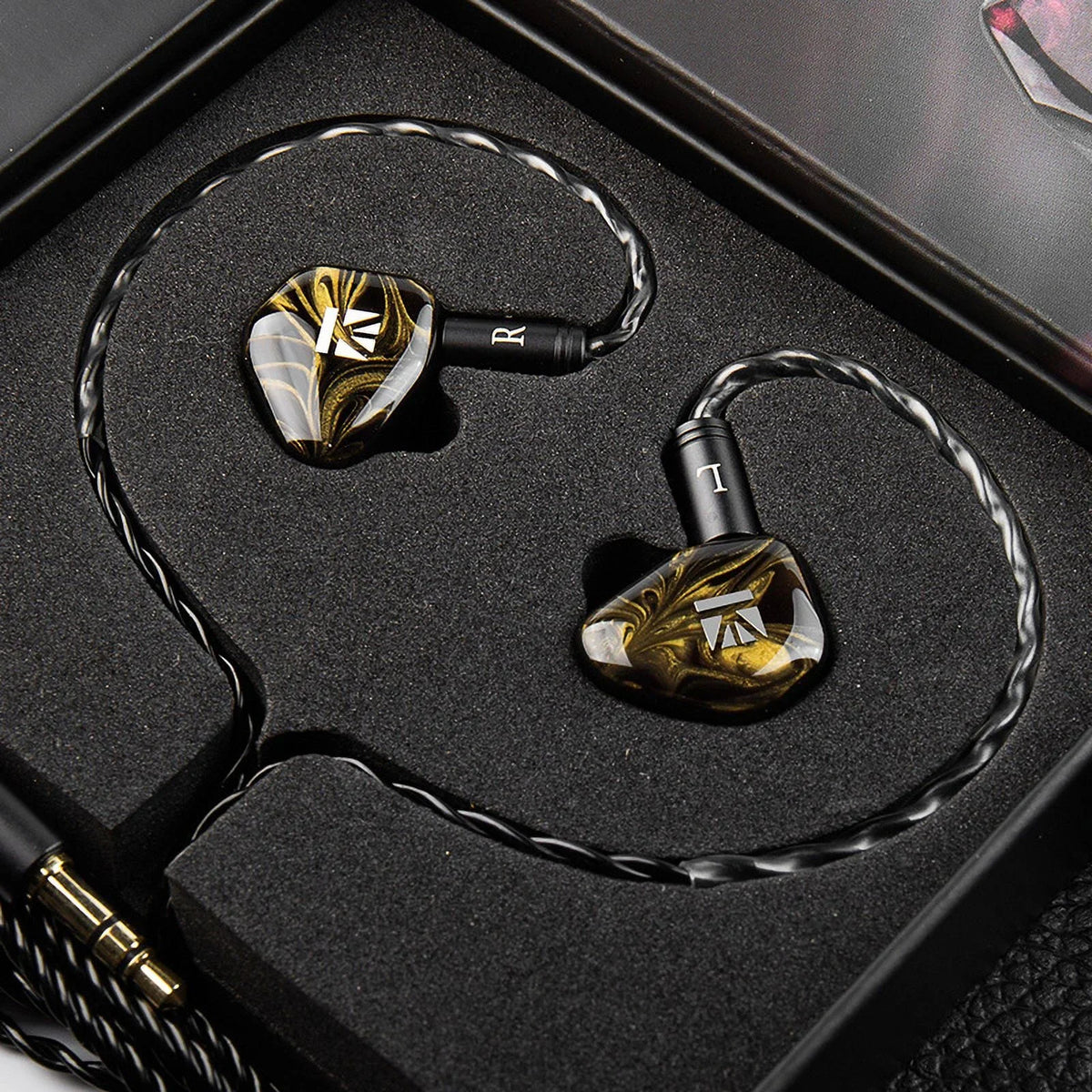 Drvier IEM Headset HIFI Headphones KB01 Wired Music Beryllium Ear Dynamic Sport 10MM Earbuds Diaphragm Monitor Earphone KBEAR In